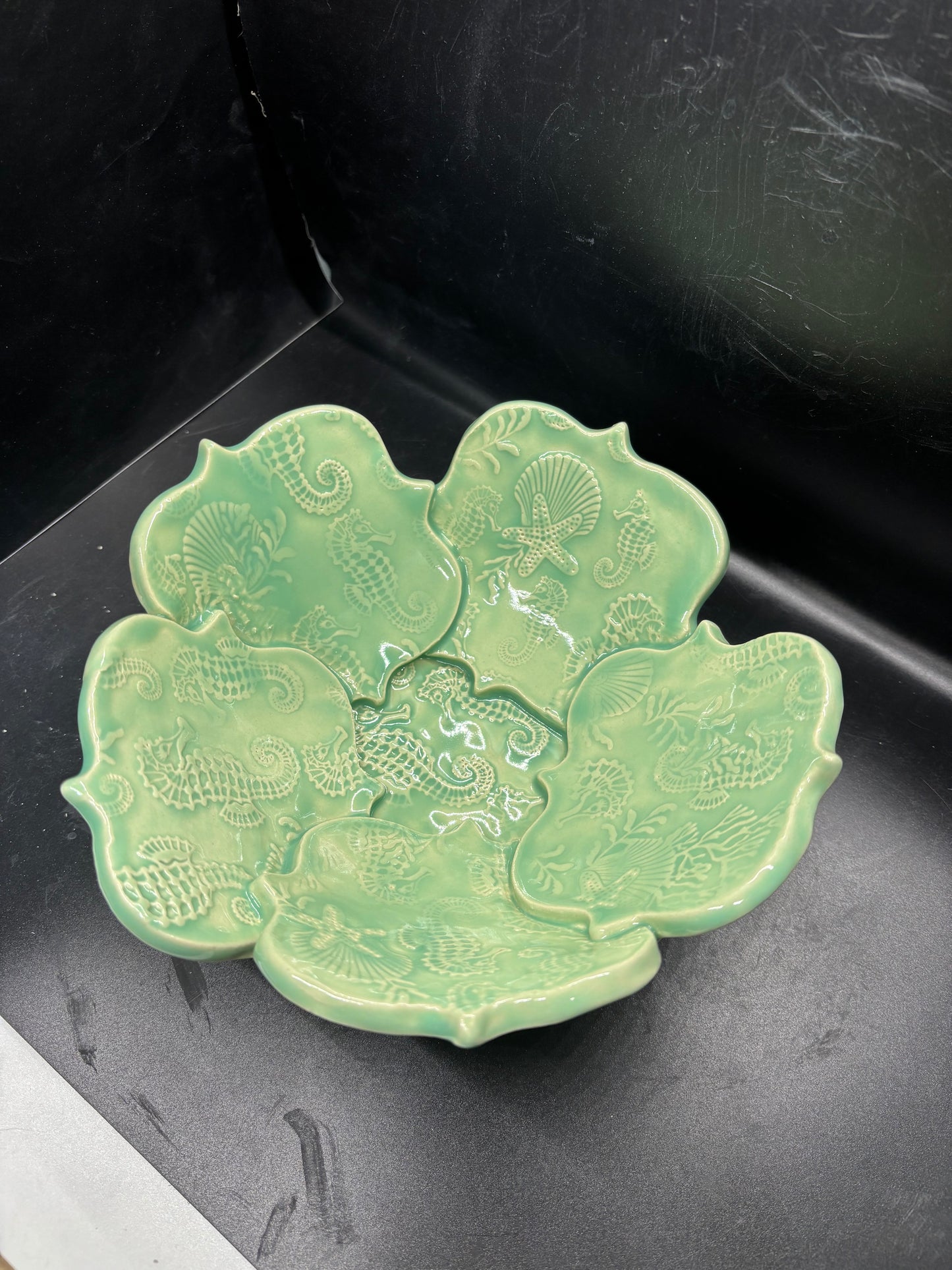 Seahorse catch-all bowl