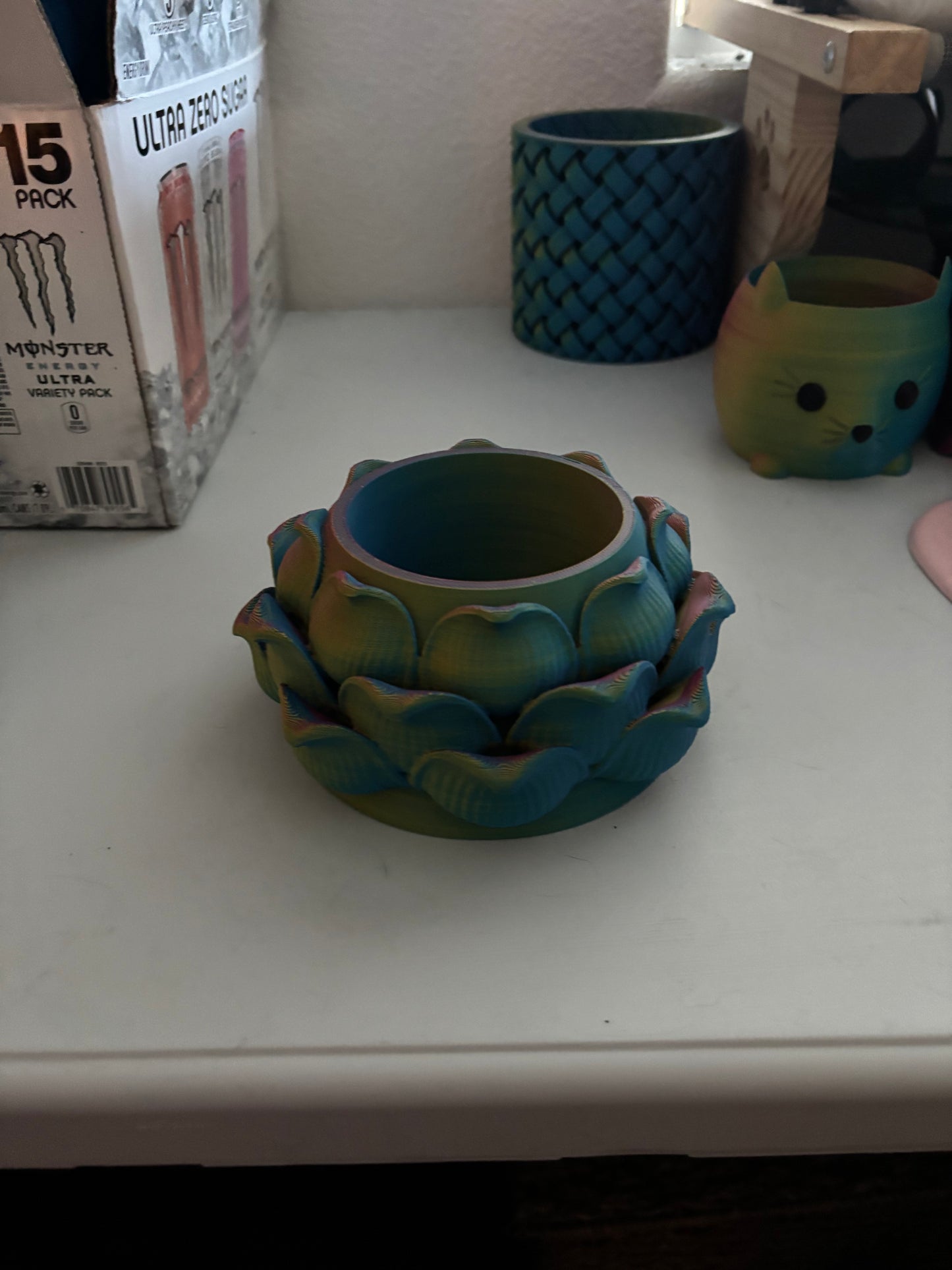 Lily planter