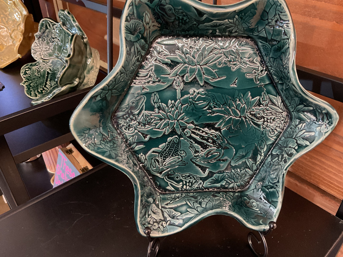 Frog plates