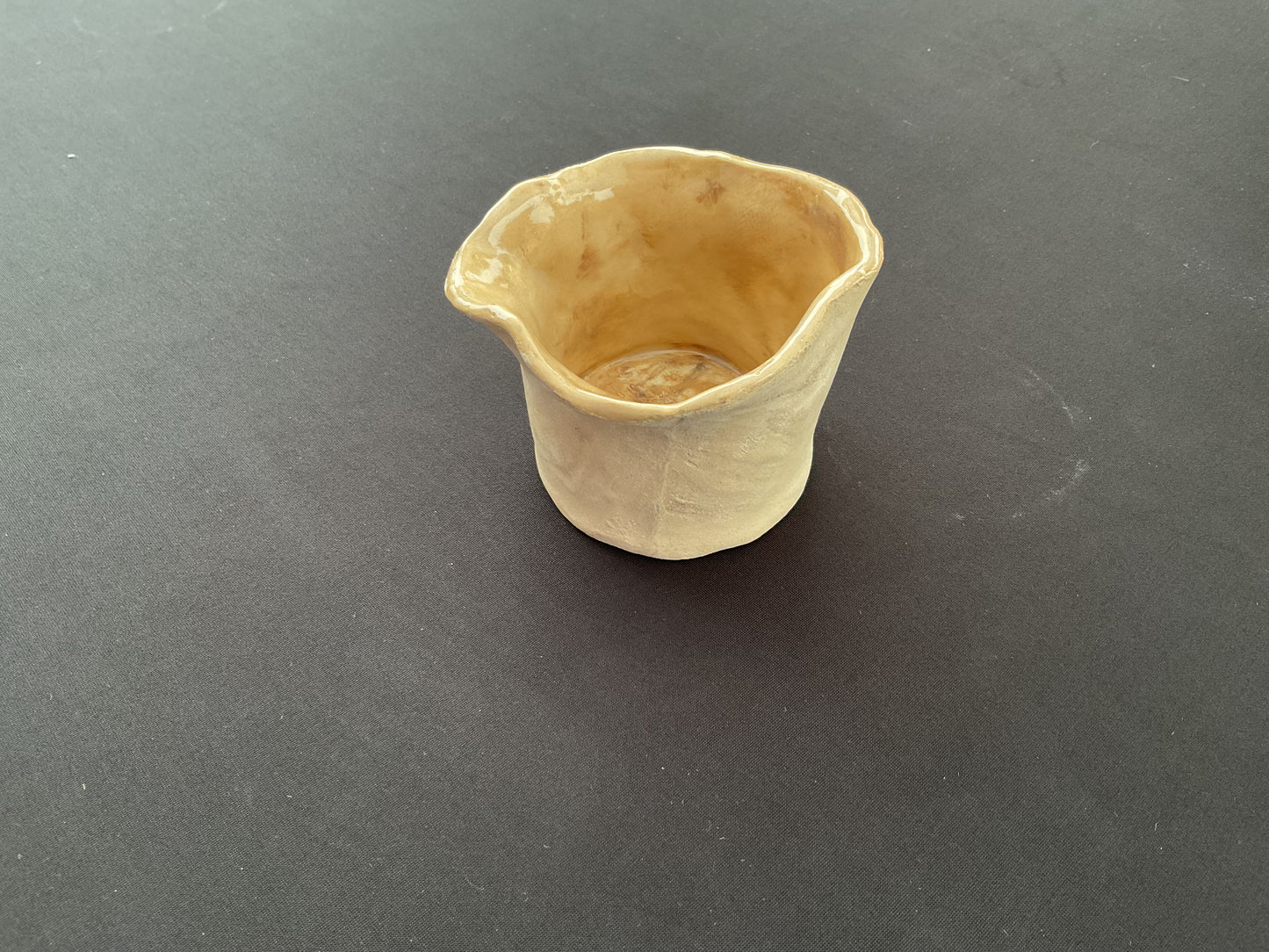Marbled holder